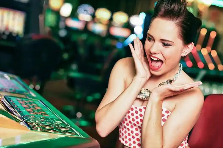 ji777 platform overview showing sports and casino categories on mobile